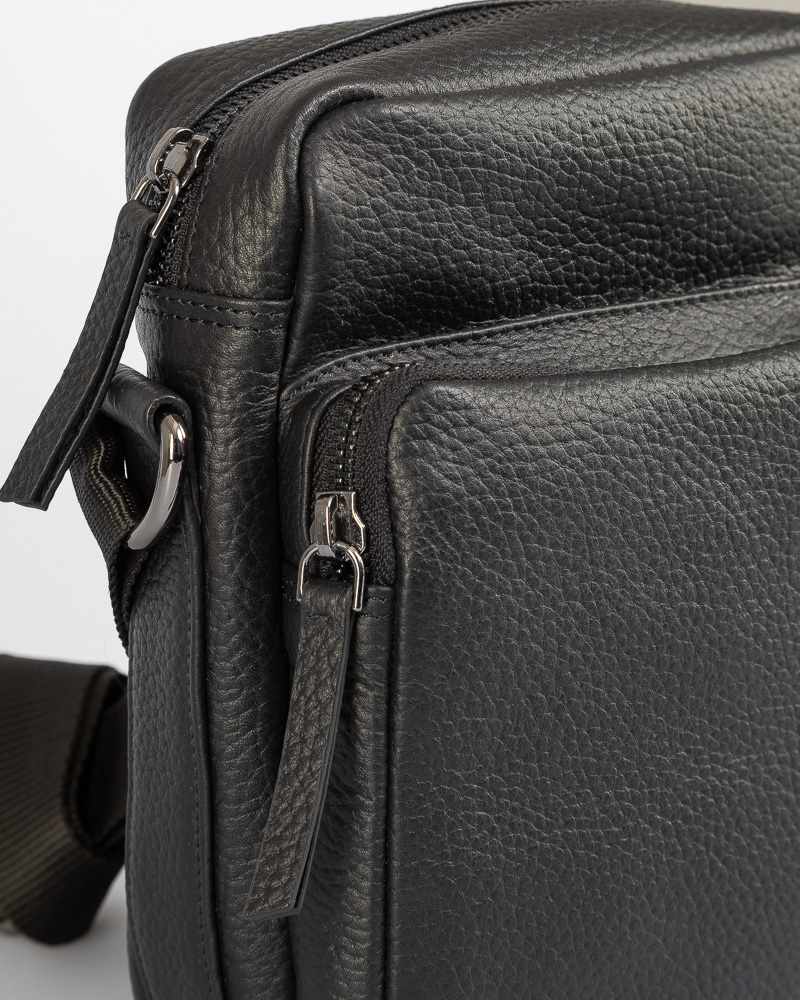 Pebble Shoulder Bag