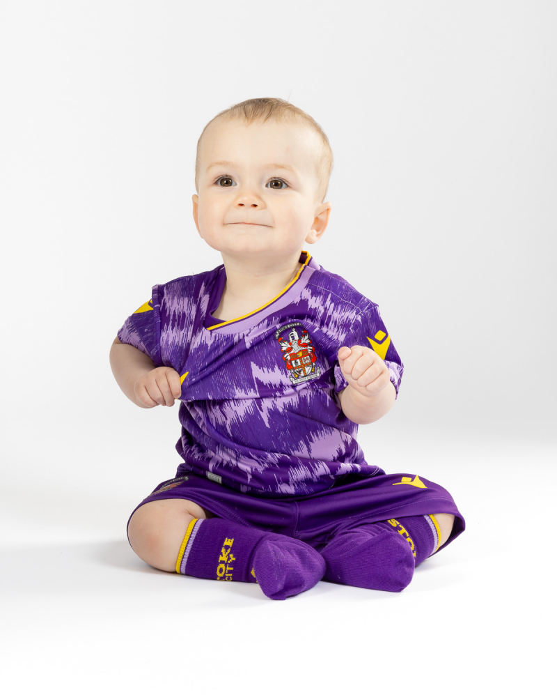 25/26 Baby Away Shirt, Shorts and Socks Set