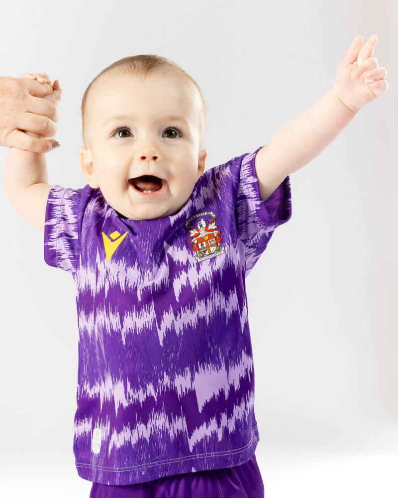 25/26 Baby Away Shirt, Shorts and Socks Set