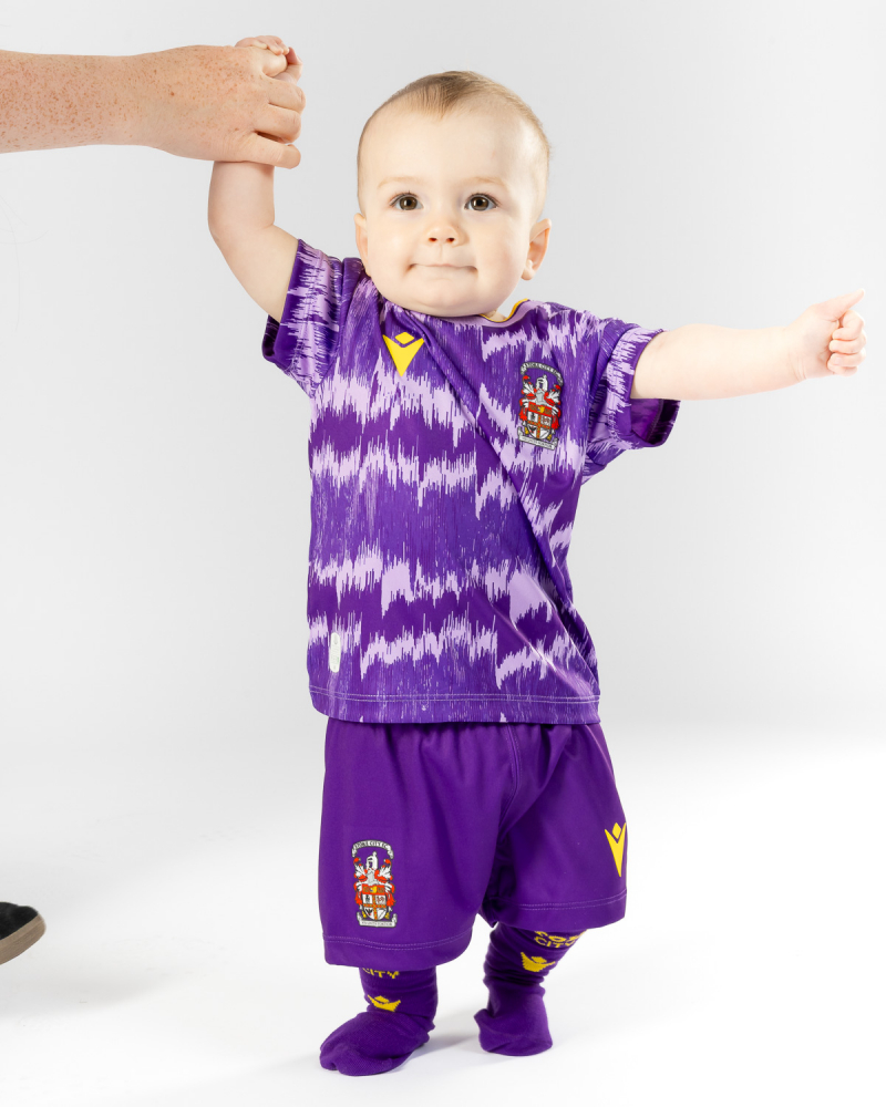 25/26 Baby Away Shirt, Shorts and Socks Set