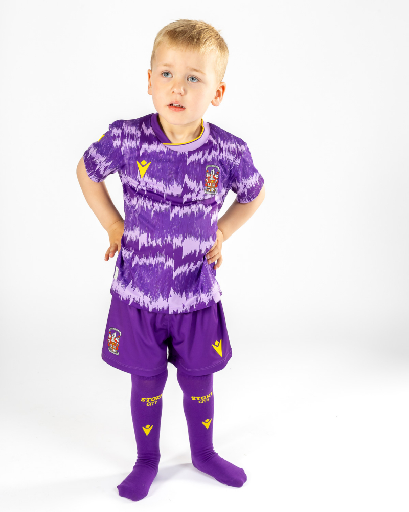 25/26 Kids Away Shirt, Shorts and Socks Set