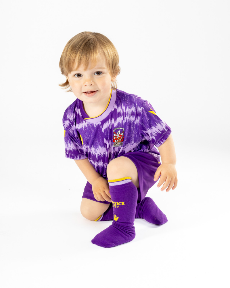 25/26 Kids Away Shirt, Shorts and Socks Set