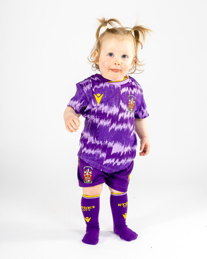 25/26 Baby Away Shirt, Shorts and Socks Set