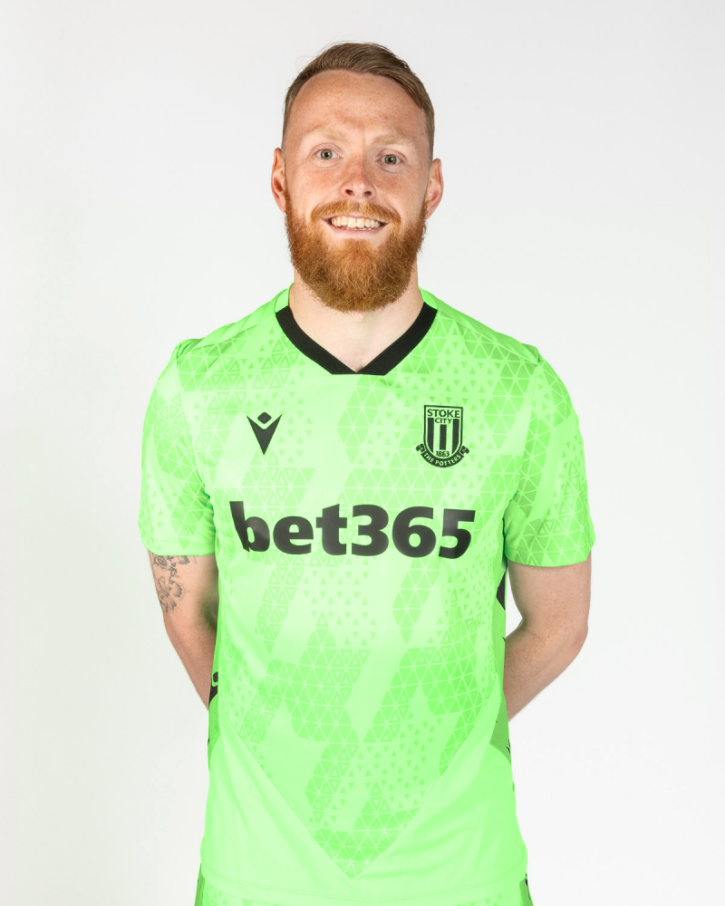 25/26 Adult GK Away Shirt SS